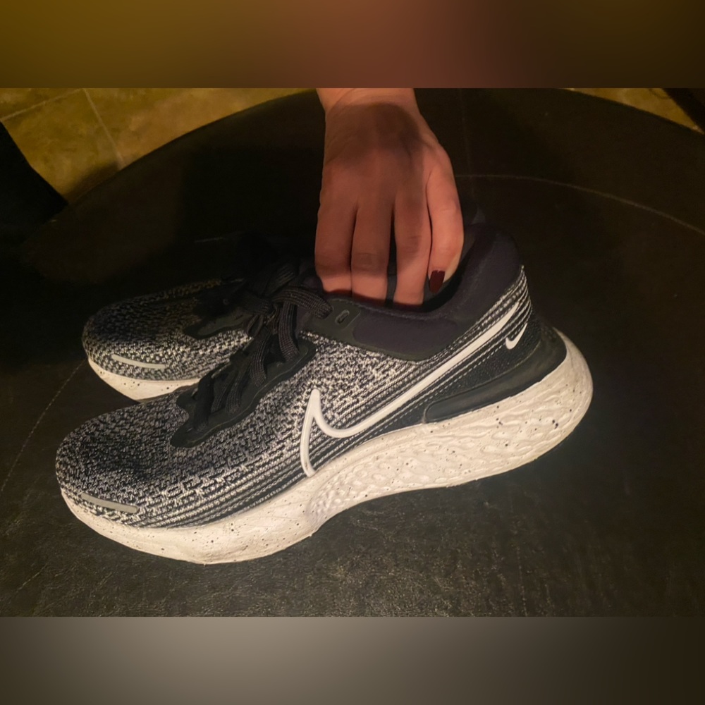 Nike invinsible zoomx